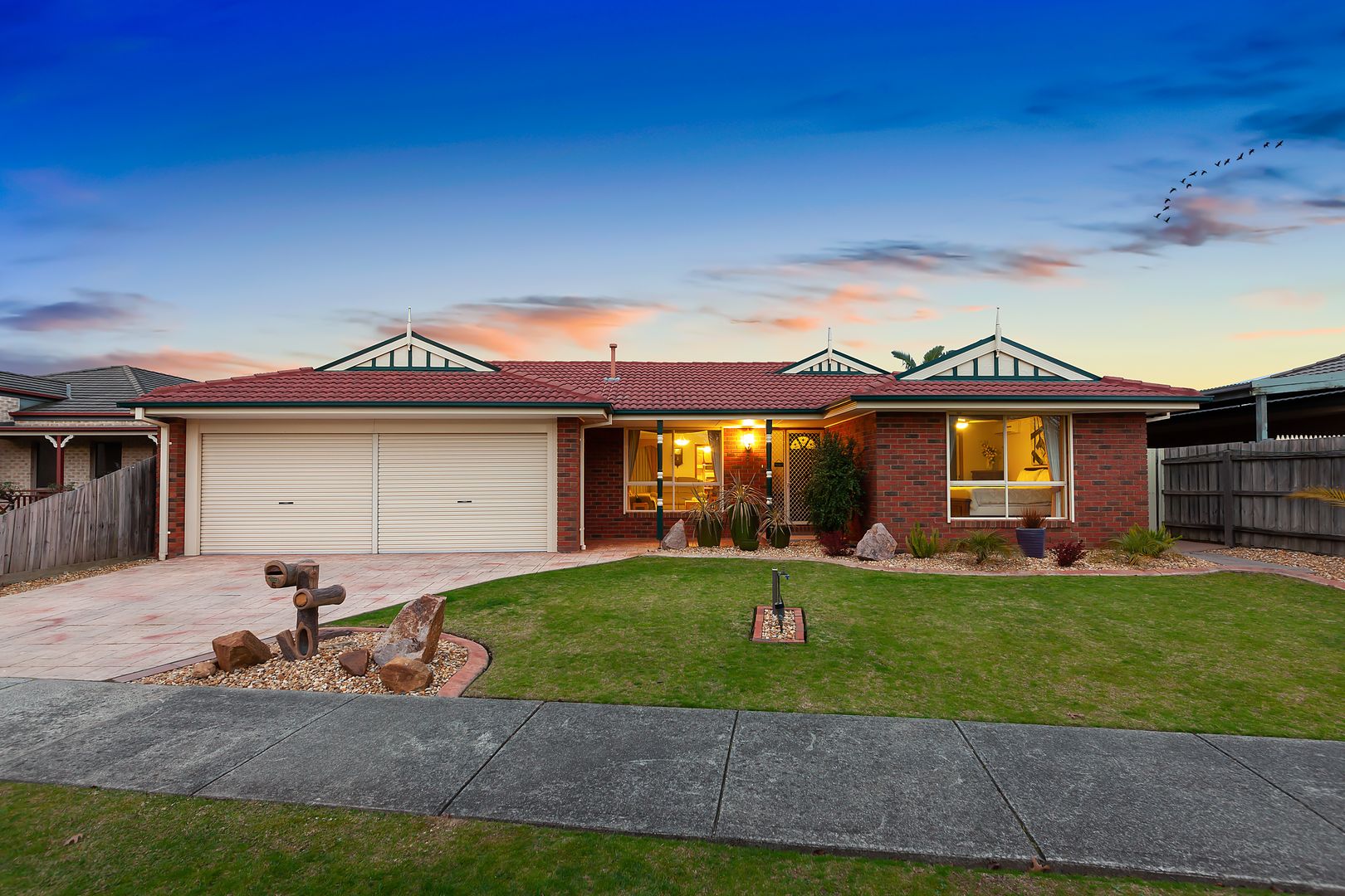 6 Buttonwood Court, Narre Warren South Property History & Address