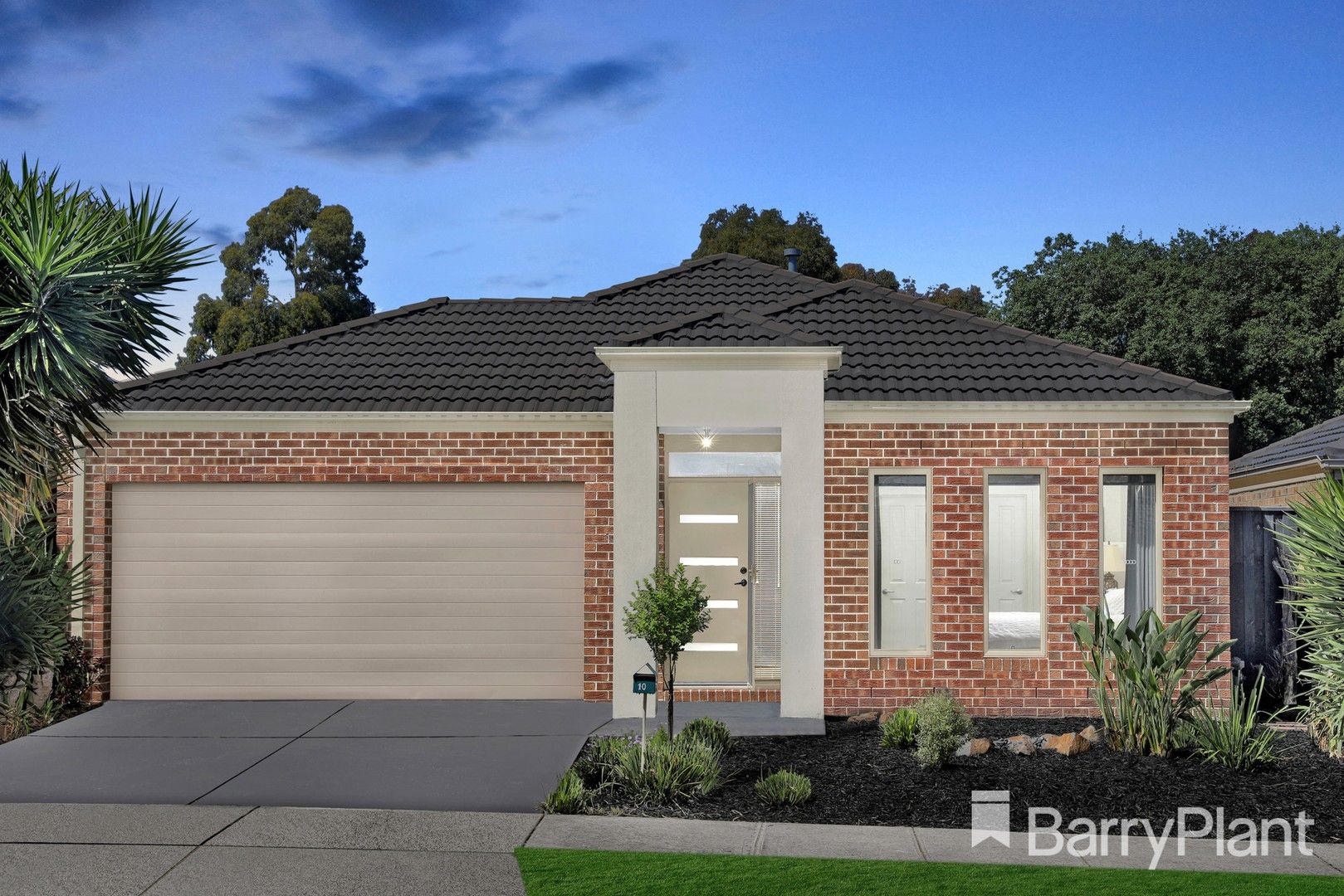 3 bedrooms House in 10 Jenolan Way SOUTH MORANG VIC, 3752