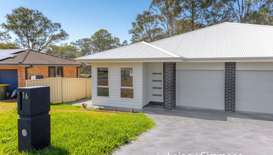 Picture of 1/16 Lakkari Close, TAREE NSW 2430