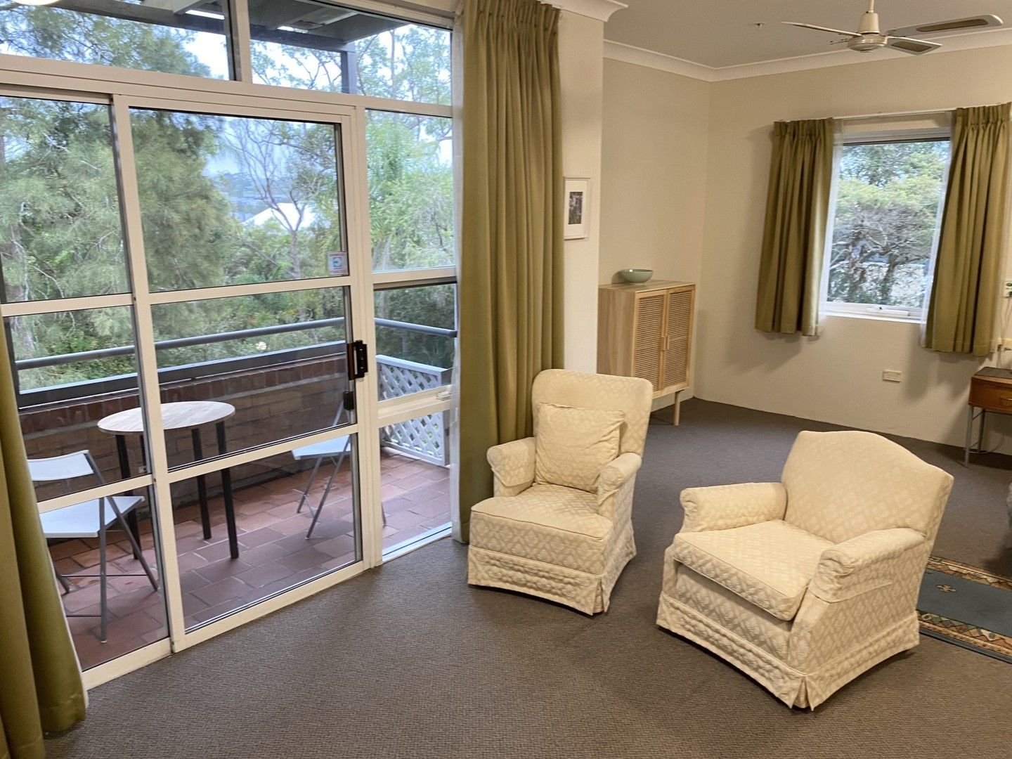 202/3 Violet Town Road, Mount Hutton NSW 2290
