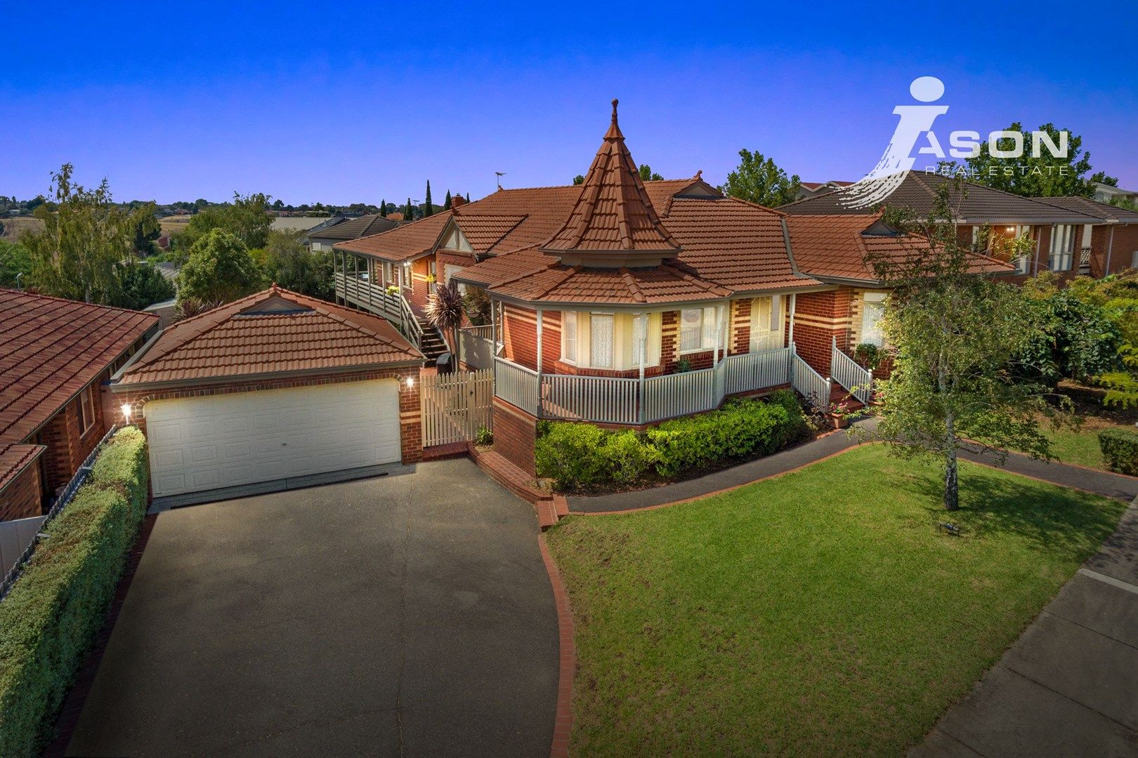 2 Cannes Court, Greenvale VIC 3059, Image 0