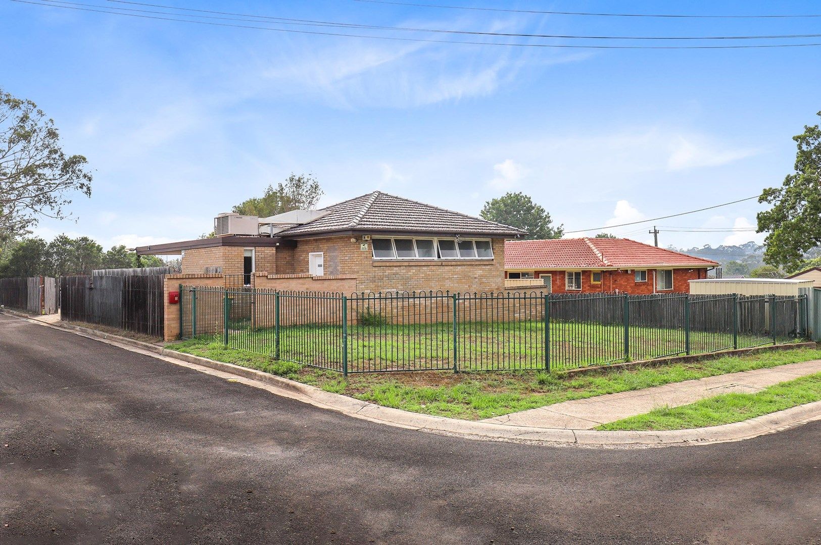 2 College Road, Campbelltown NSW 2560, Image 0