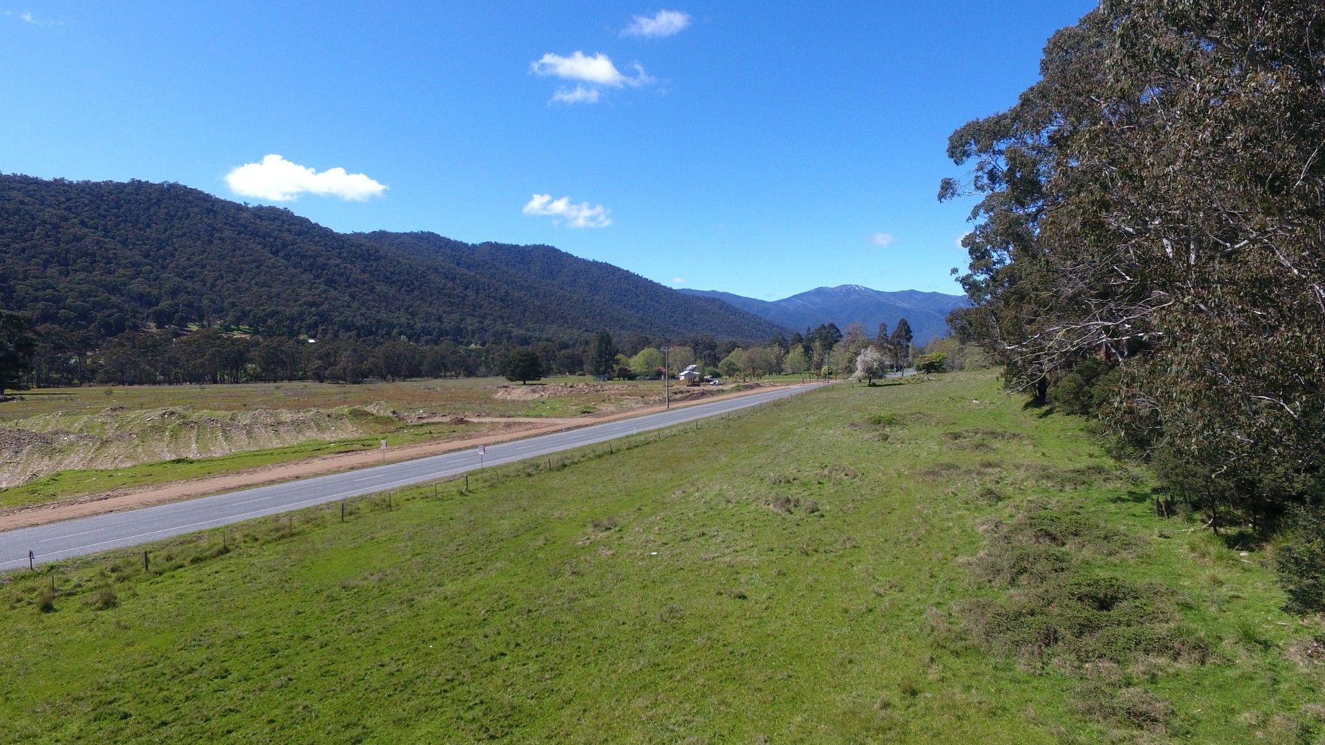 CA 33 Great Alpine Road, Freeburgh VIC 3741, Image 0