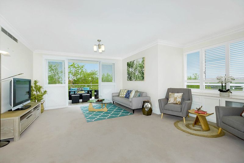 501/2 Village Drive, Breakfast Point NSW 2137, Image 2