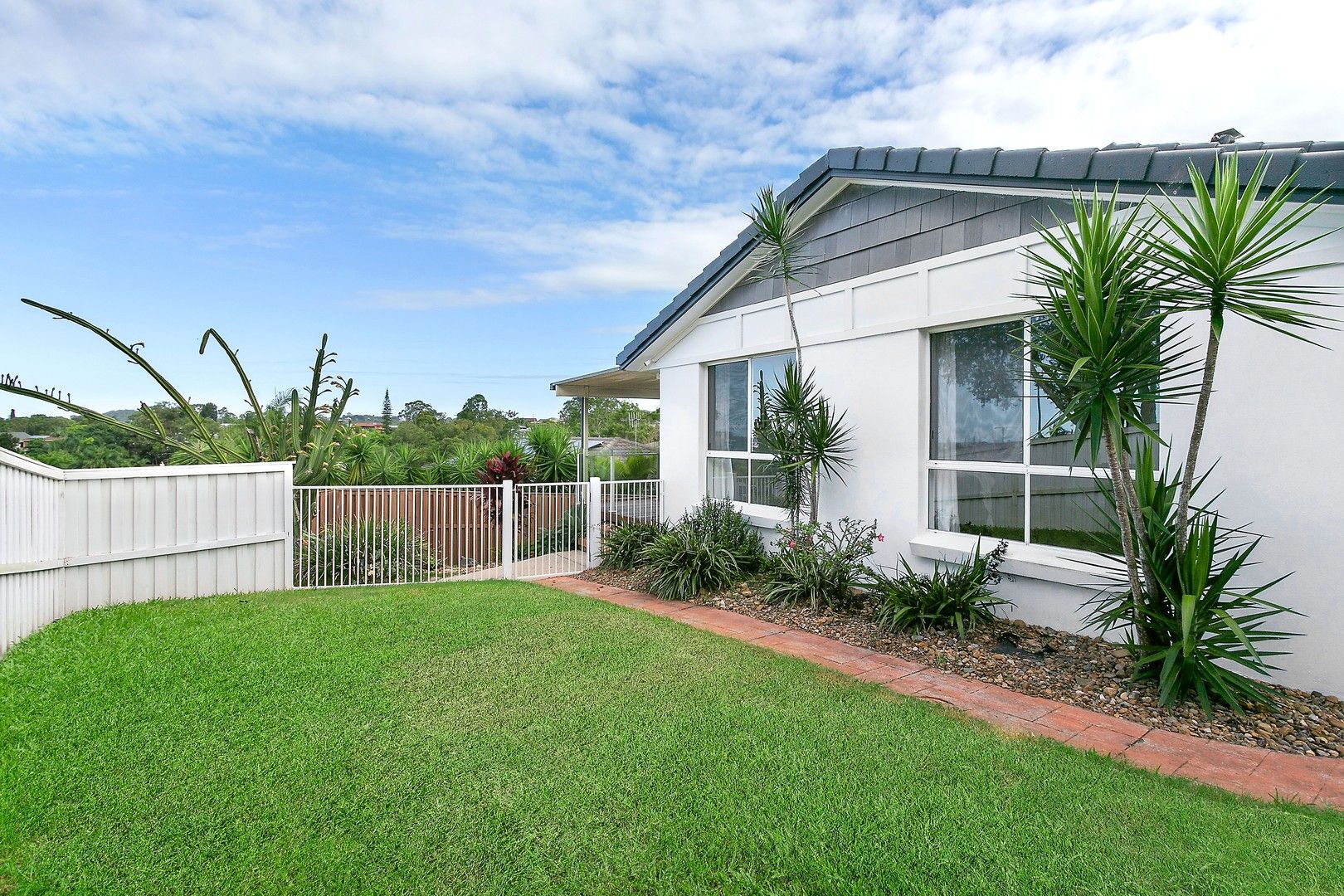 75 Angelica Street, Elanora QLD 4221, Image 0