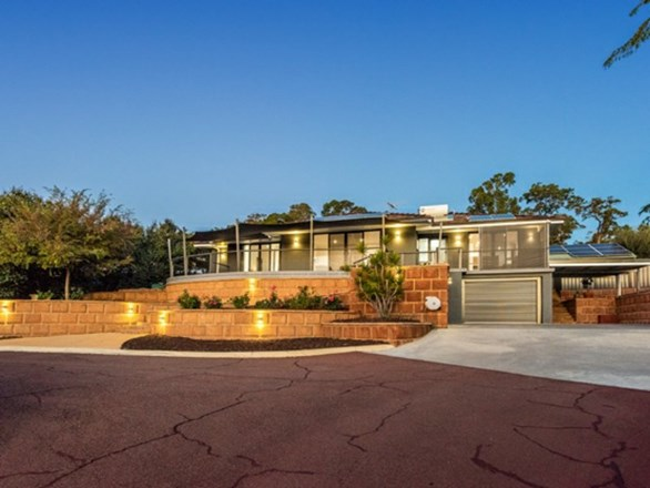 21 Brie Brie Crescent, Kalamunda WA 6076