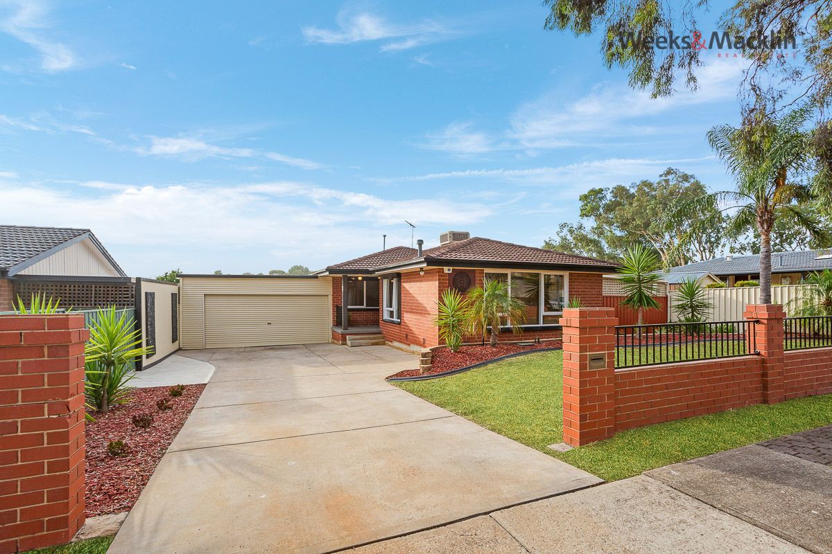 3 Mostyn Cresent, Salisbury East SA 5109, Image 2