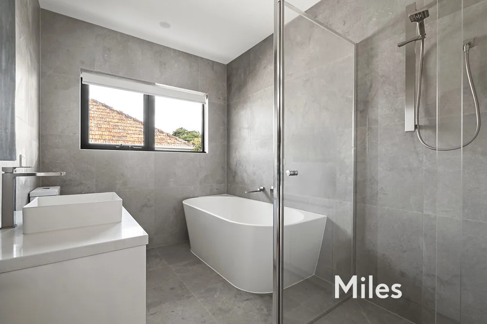 Additional image 4 of 2/11 Mount Ida Avenue, Rosanna VIC 3084