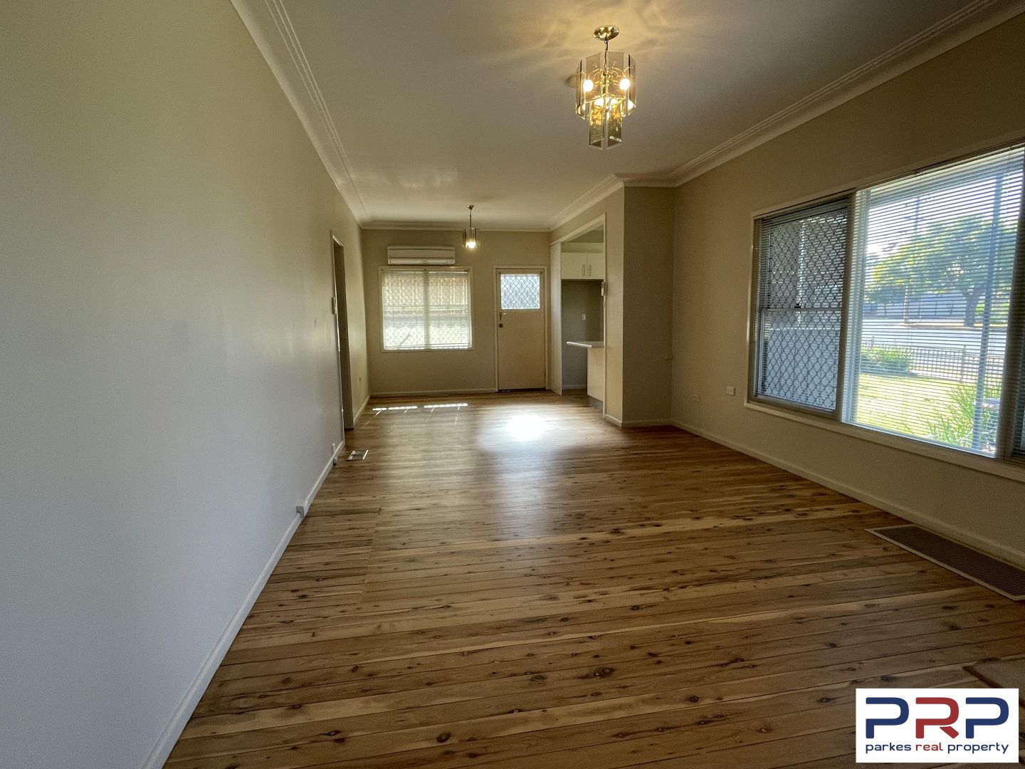 4 East Street, Parkes NSW 2870, Image 1