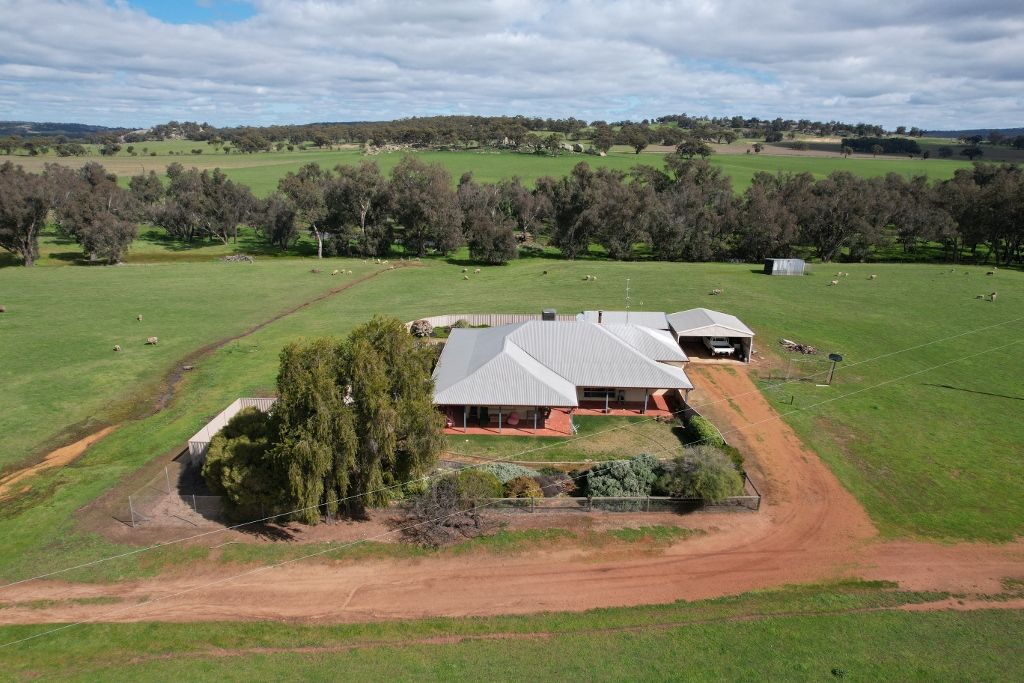 870 South Dale Road, Jelcobine WA 6306, Image 1