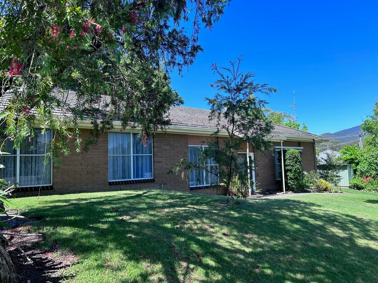 2A Tawonga Crescent, Mount Beauty VIC 3699 House For Rent Domain