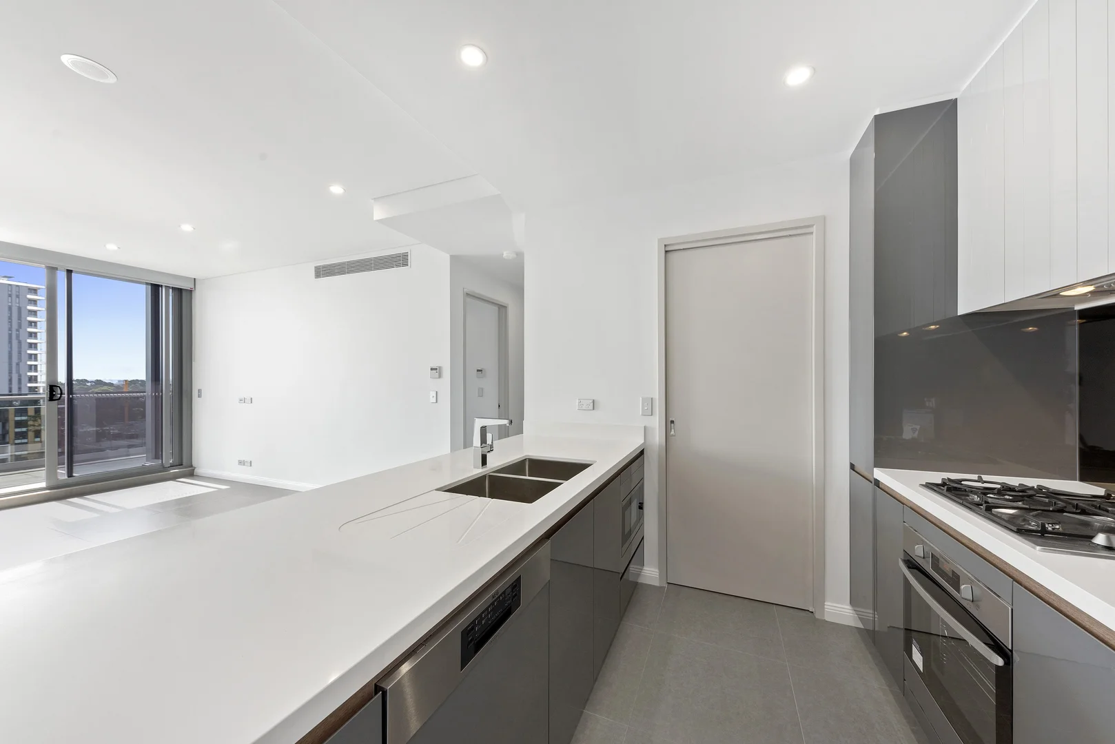 Additional image 6 of 2B/6 Studio Drive, Eastgardens NSW 2036