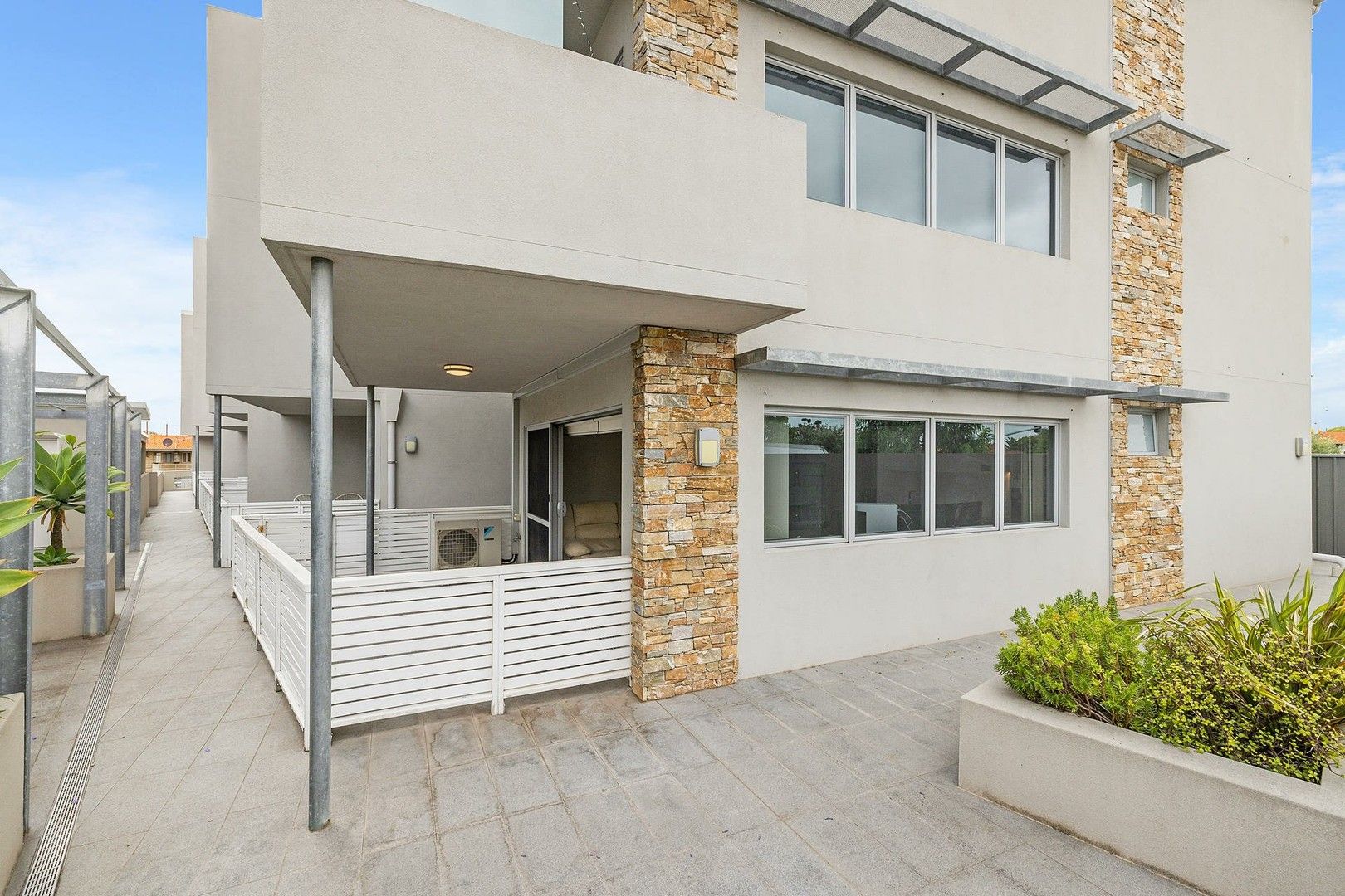 1 bedrooms Apartment / Unit / Flat in 6/26 Little Walcott Street NORTH PERTH WA, 6006