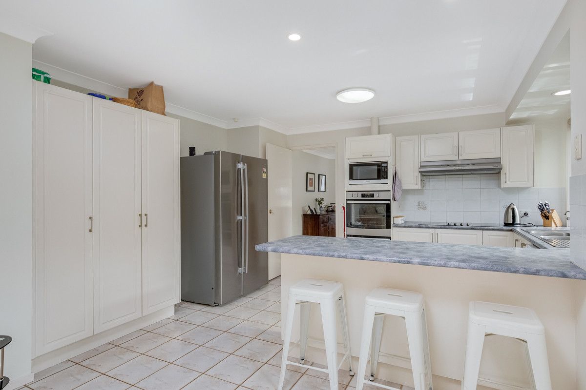 4 Hakea Place, Tura Beach NSW 2548, Image 1