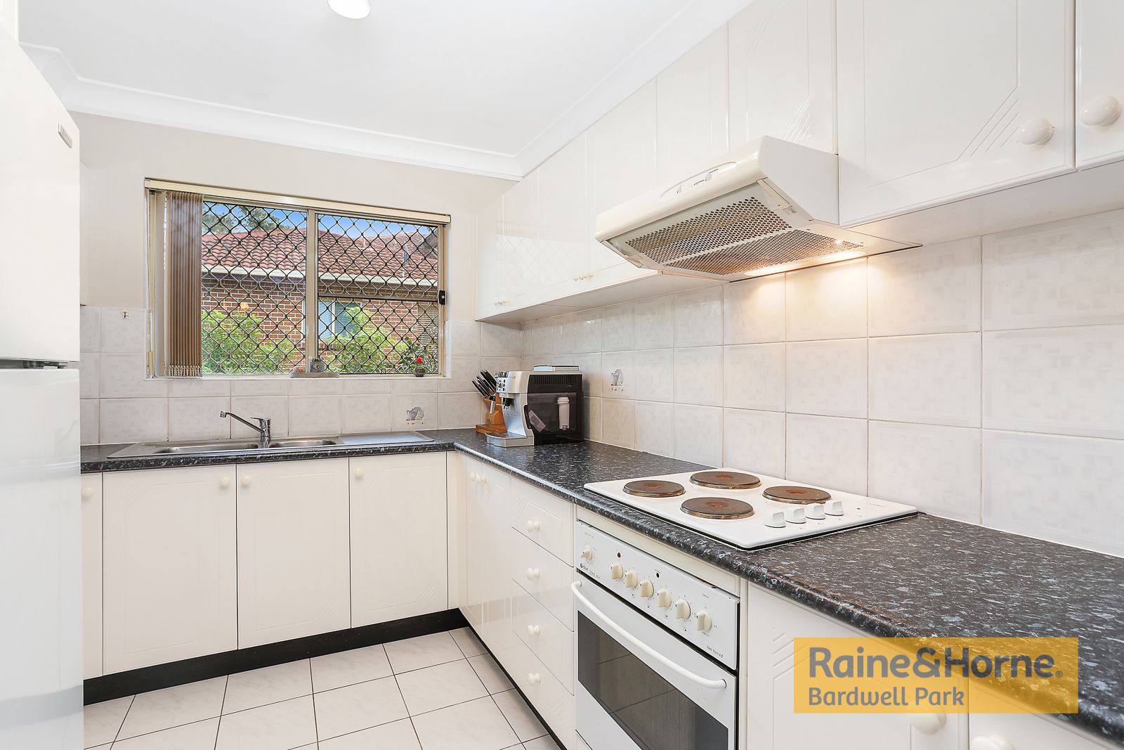 2/34-38 Graham Road, Narwee NSW 2209, Image 2