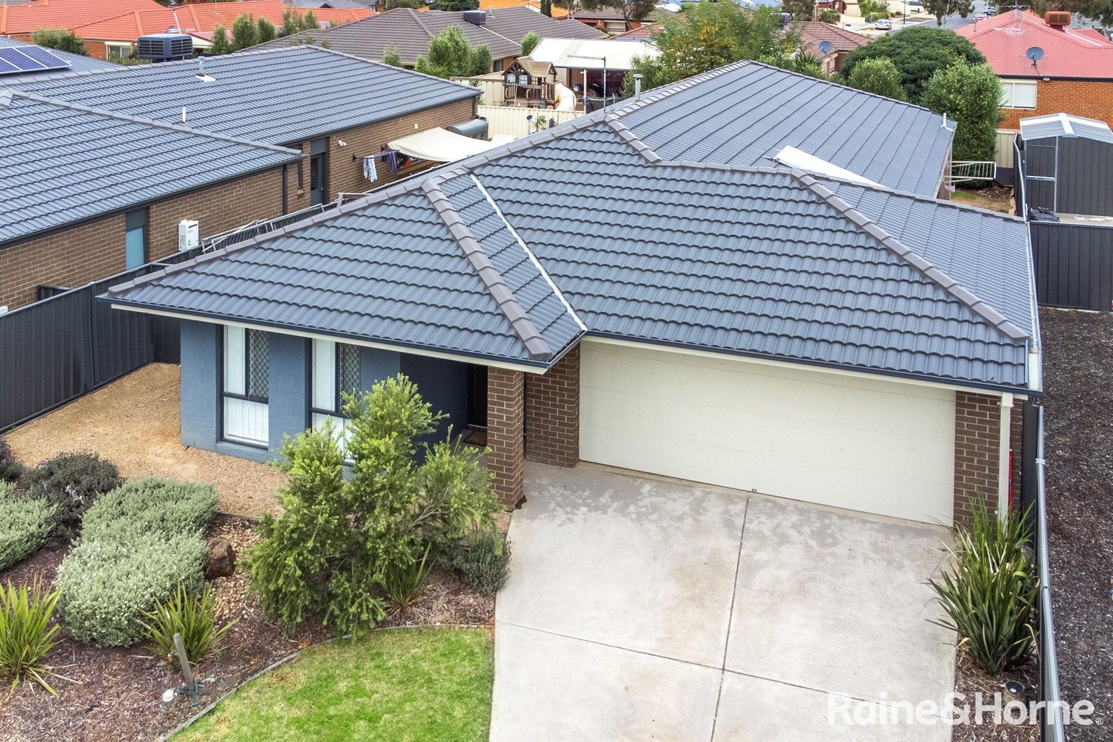 4 bedrooms House in 41 Aruma Avenue HARKNESS VIC, 3337