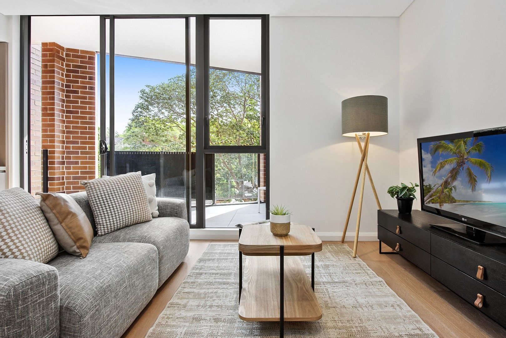 1 bedrooms Apartment / Unit / Flat in 2/9 Eastern Road TURRAMURRA NSW, 2074