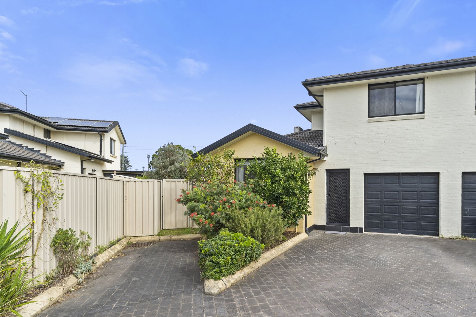2 bedrooms Townhouse in 9/75 Minto Road MINTO NSW, 2566
