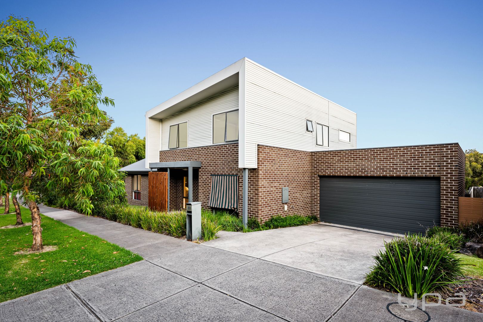 33 Valley Park Boulevard, Westmeadows VIC 3049, Image 1