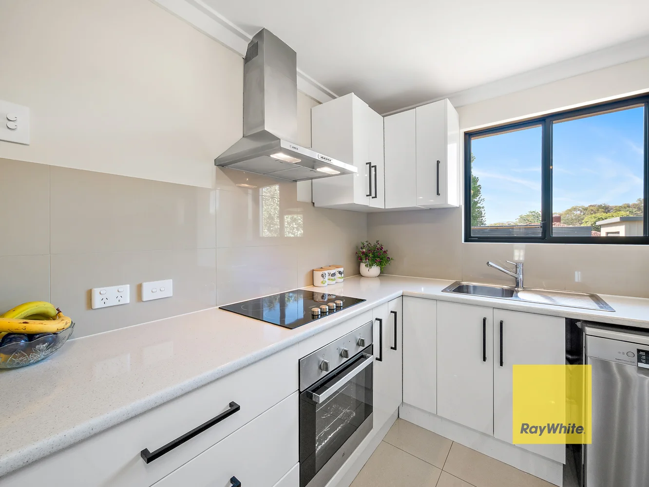 Additional image 3 of 15 Helena Crescent, Thornlie WA 6108