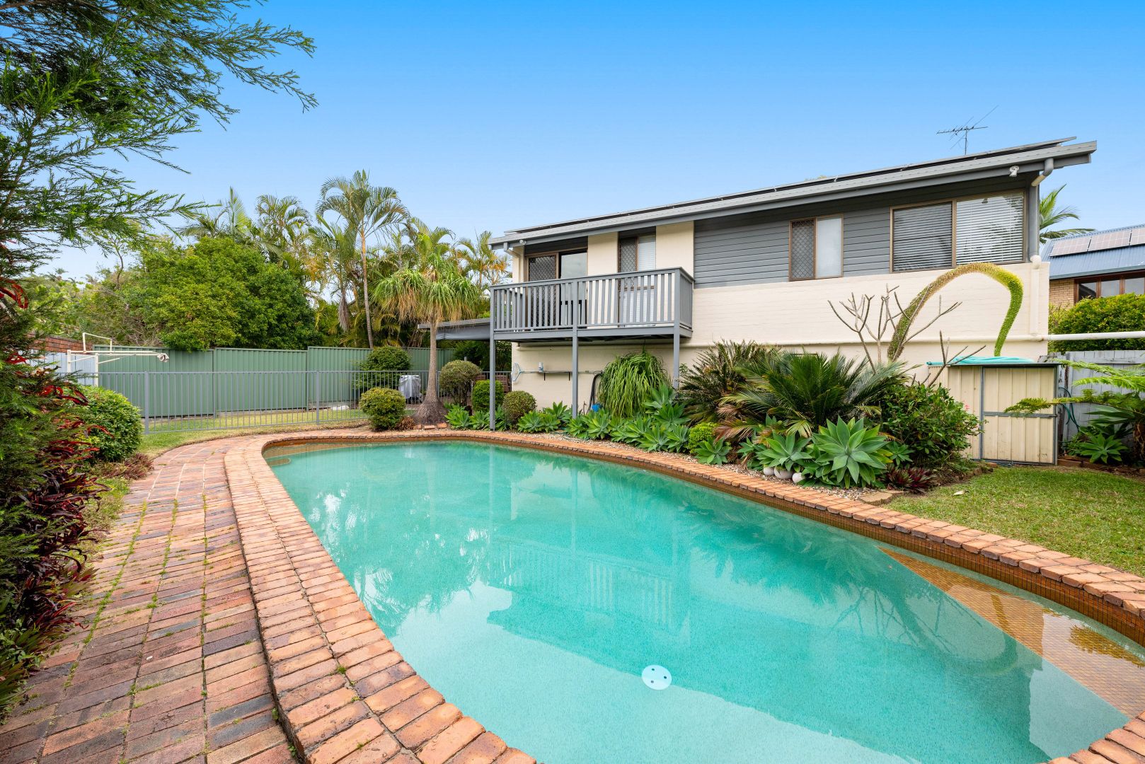 4 Malton Street, The Gap QLD 4061, Image 1