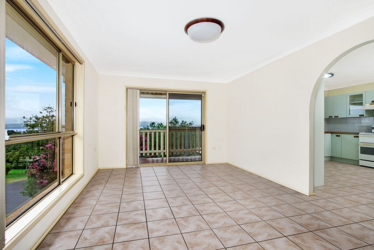 1/2 Petrel Place, Blackbutt NSW 2529, Image 2