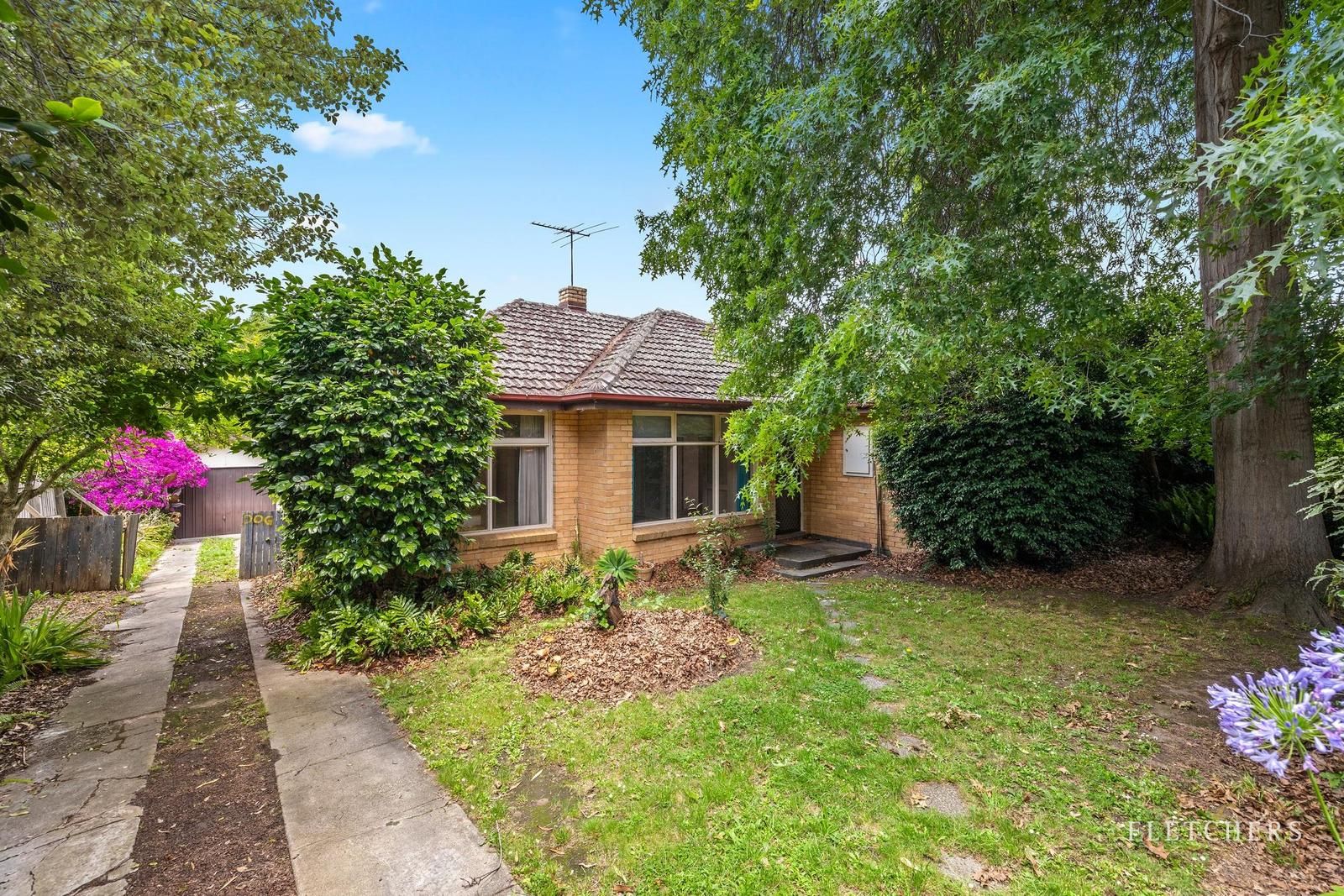 26 Kulnine Avenue, Mitcham VIC 3132, Image 0