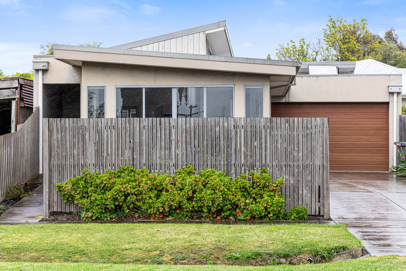 1001 Gregory Street, Lake Wendouree VIC 3350, Image 0