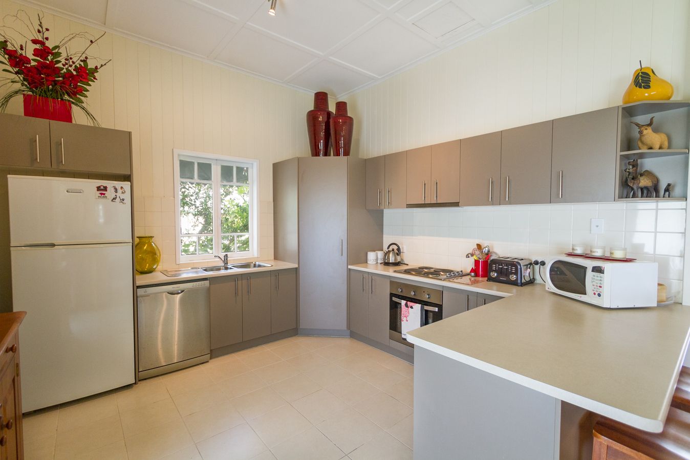 30 Moffatt St, Ipswich QLD 4305, Image 2