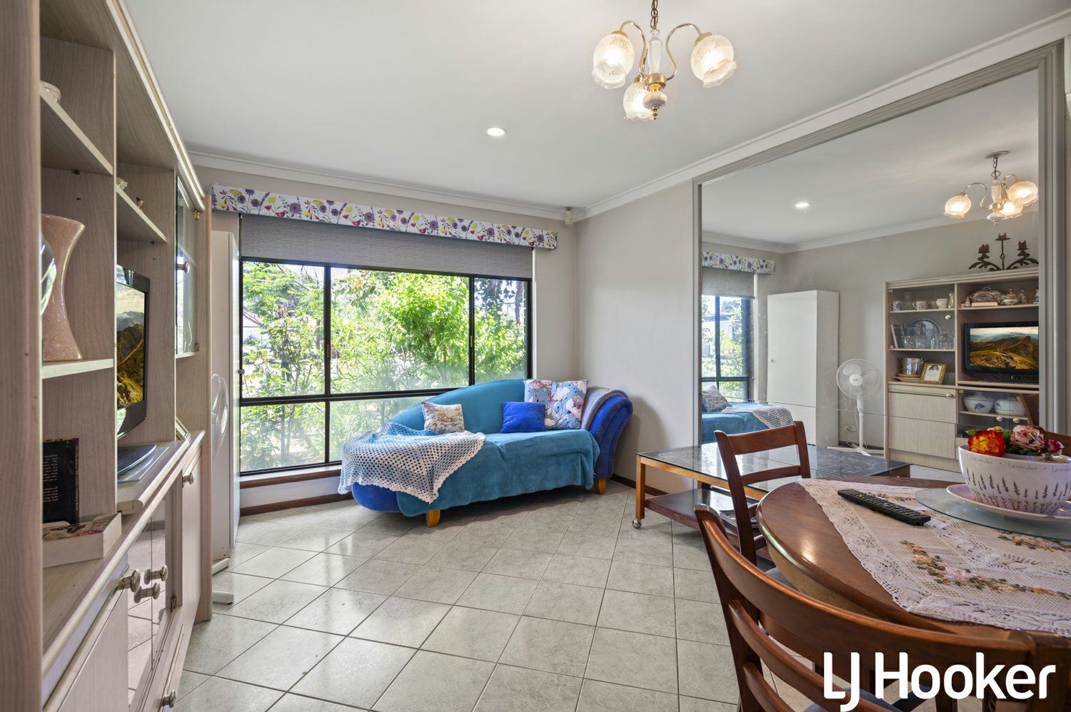 15 Stevenage Street, Huntingdale WA 6110, Image 2