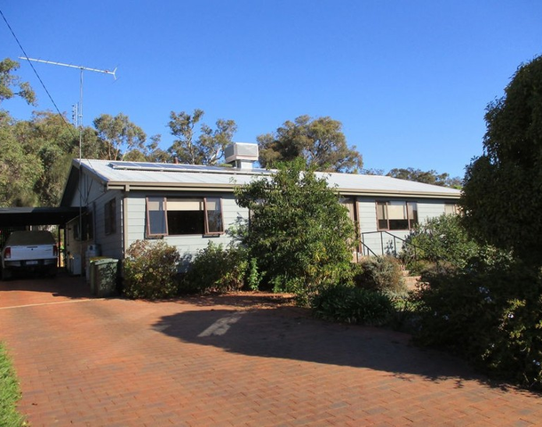 27 Arthur Street, Darkan WA 6392