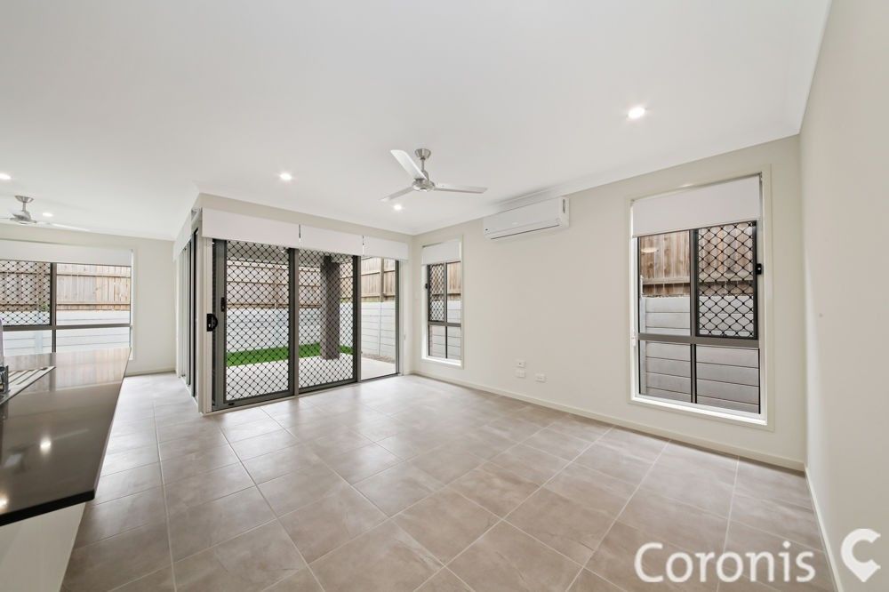 6 Flyers Street, Spring Mountain QLD 4300, Image 2