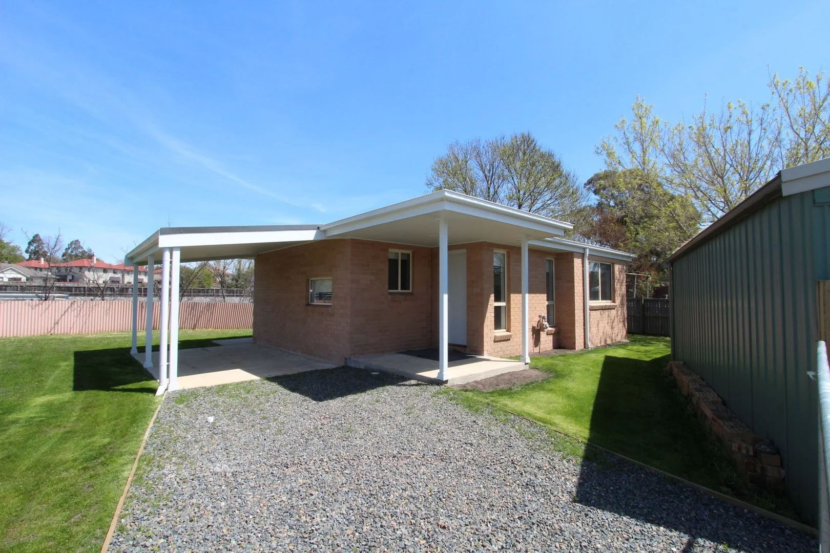 2/9 Simon Place, Moss Vale NSW 2577