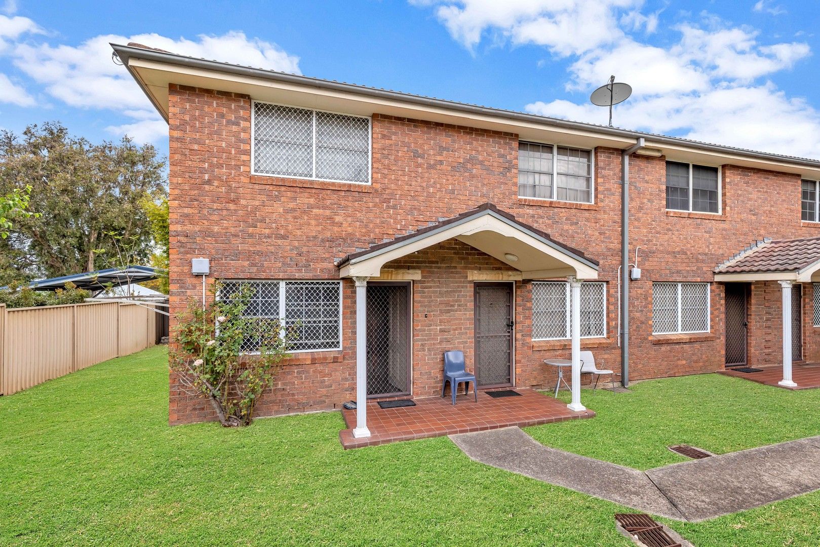 2 bedrooms House in 2/14 Catherine Street WINDSOR NSW, 2756