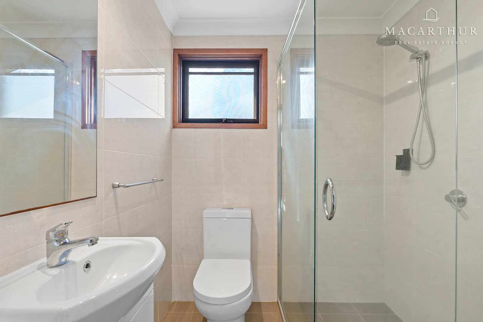 Additional image 10 of 6 Telopea Crescent, Lake Albert NSW 2650