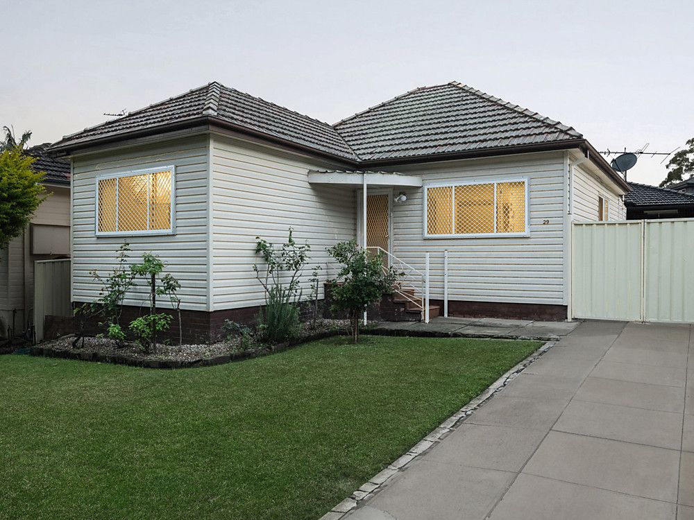 29 Bailey Parade, Peakhurst NSW 2210, Image 0