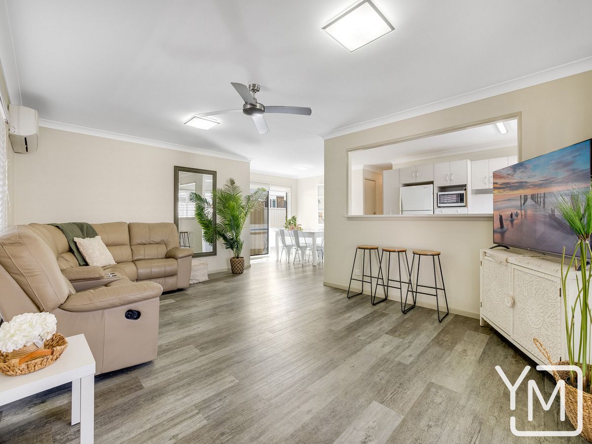 2/1 Pumicestone Place, Golden Beach QLD 4551, Image 1