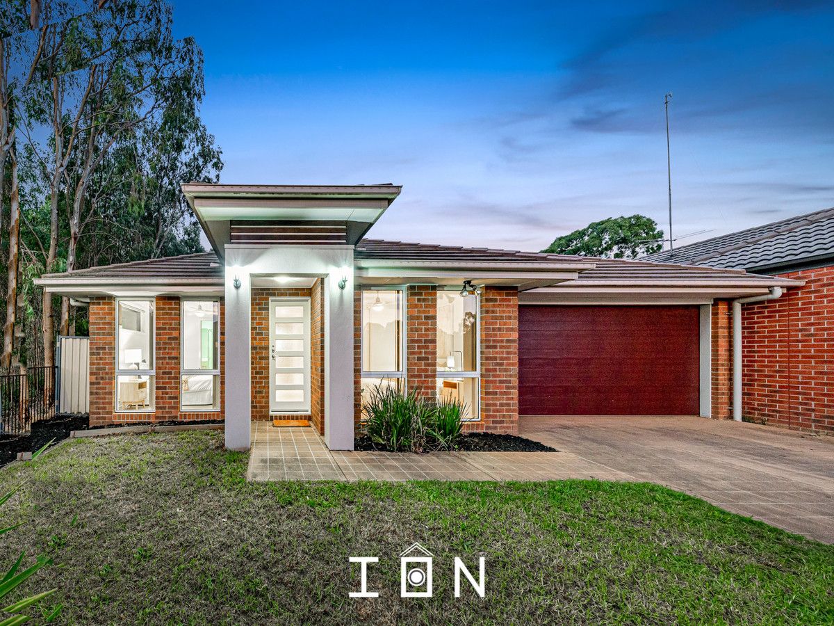 28 Silverwattle Drive, Lyndhurst VIC 3975, Image 2