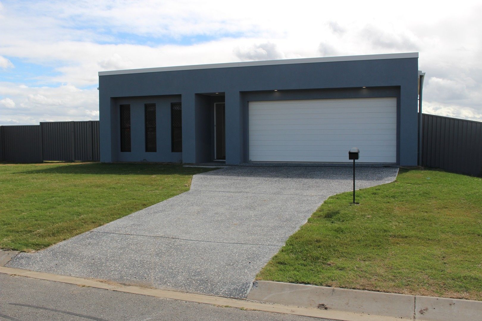 Lowood QLD 4311 3 beds house for Rent, 500 16602042 Domain