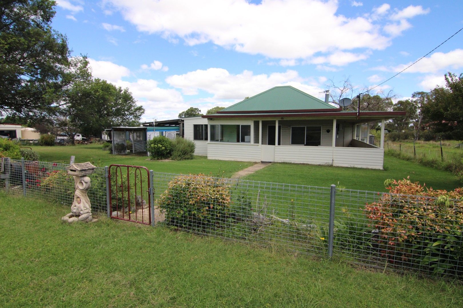 4 Baker St, Bundarra NSW 2359, Image 0