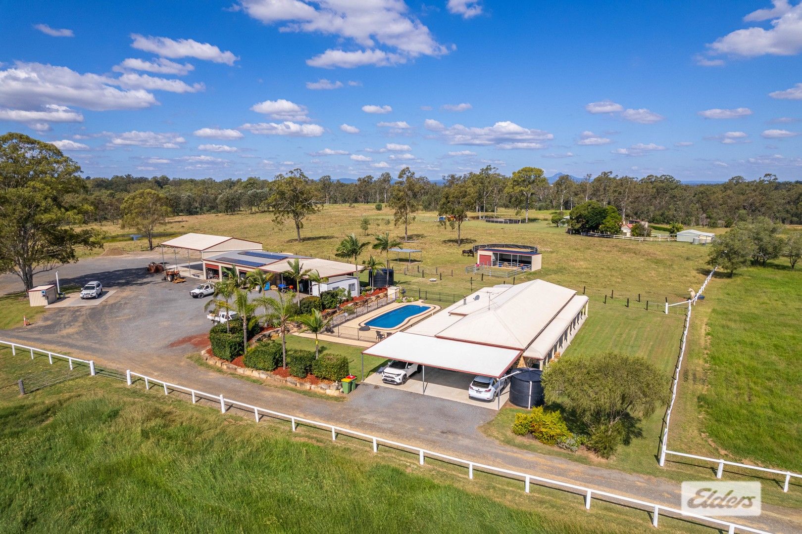 4 bedrooms Acreage / Semi-Rural in 239 Poplar Street WALLOON QLD, 4306