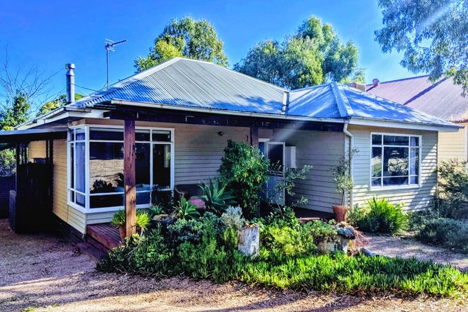 Picture of 7 McEwan Street, CASTLEMAINE VIC 3450