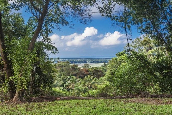 Picture of 14 Ocean View Road, KILLALOE QLD 4877