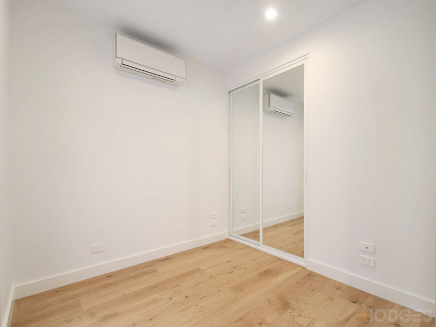 315/427 Hampton Street, Hampton VIC 3188, Image 2