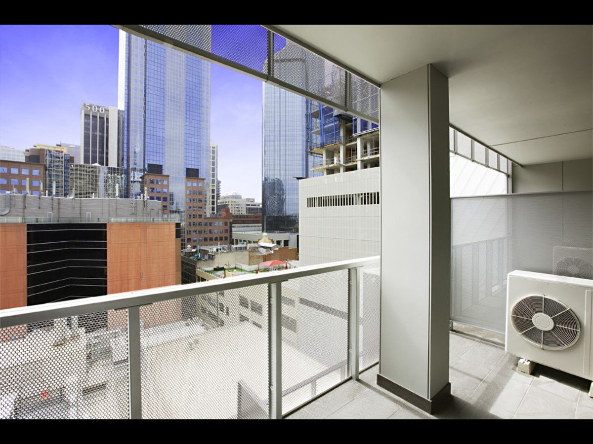 908/601 Little Collins Street, Melbourne VIC 3000, Image 2