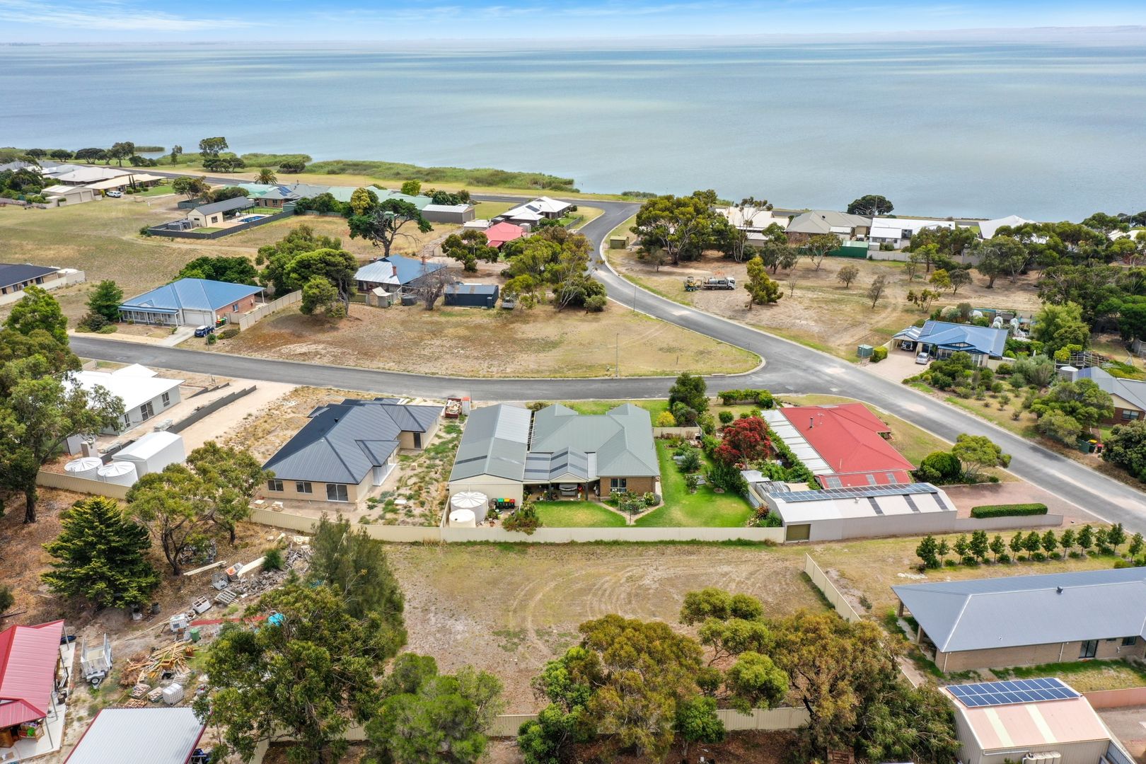 10 Pettet Road, Meningie East SA 5264, Image 2