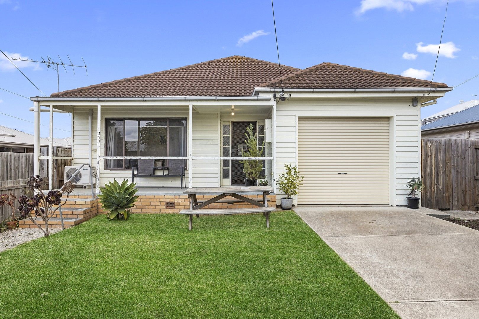 25b Deakin Street, Bell Park VIC 3215 Domain