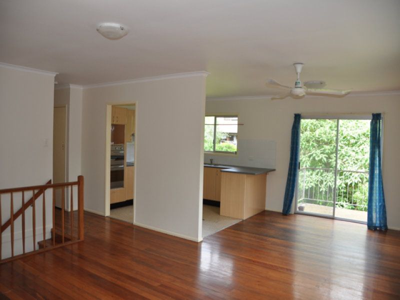 3 bedrooms House in 23 Leander Street CHAPEL HILL QLD, 4069