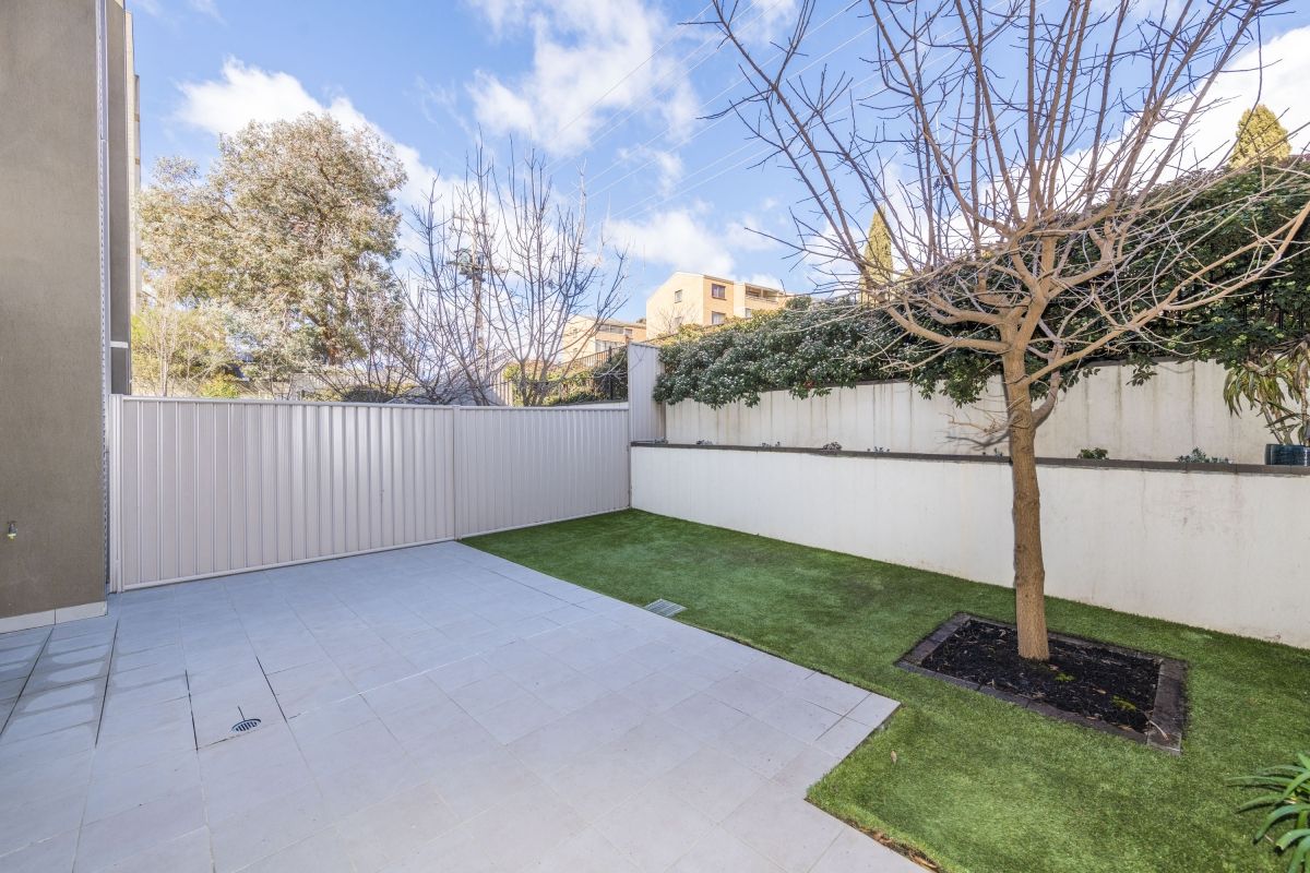 16 90 Derrima Road Crestwood Nsw 2620 Apartment For