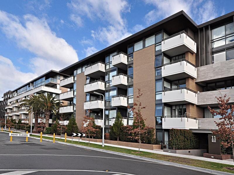 2 bedrooms Apartment / Unit / Flat in 122/11 Bond St CAULFIELD NORTH VIC, 3161